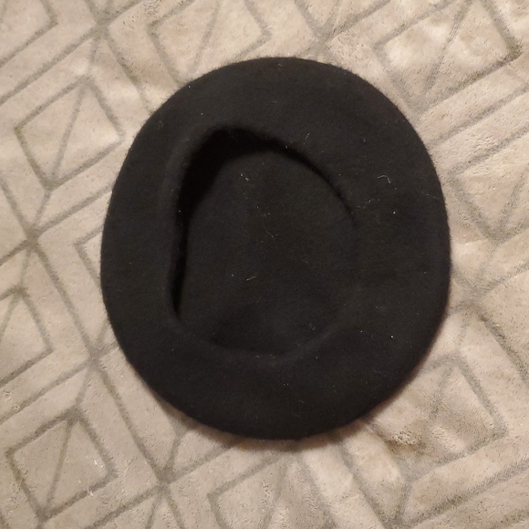 Women Beret 100% Wool Black French Beret Ladies Hat Winter Gift Beanie - Picture 6 of 6